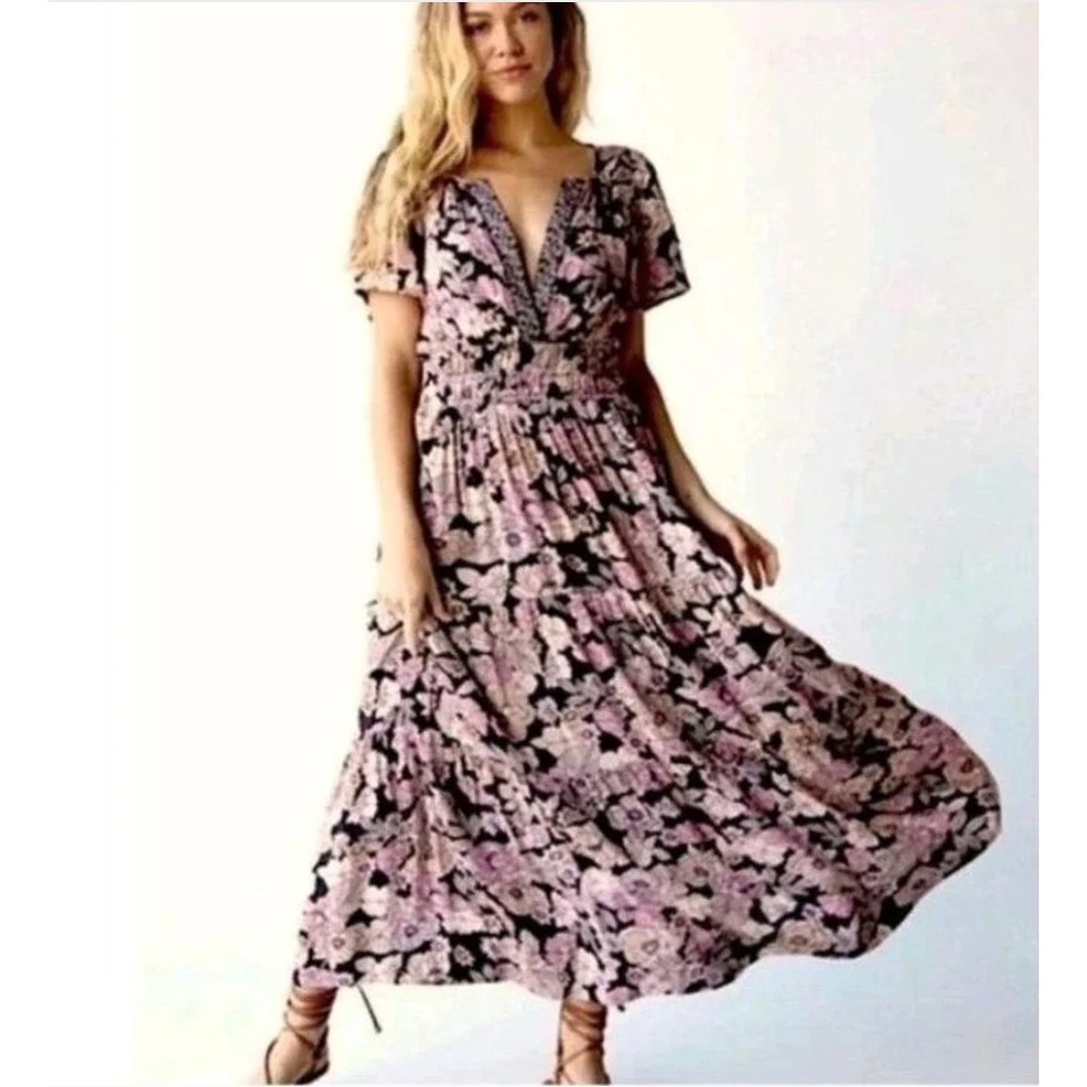 Natural Life Floral Tiered Maxi Dress Womens Medium Smocked Boho Cottagecore